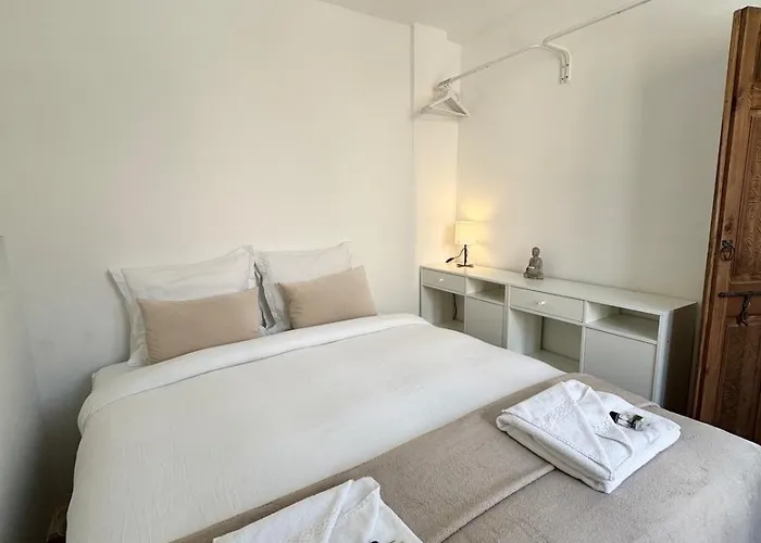 Apartman Le Cosy Revely, 2 Pieces Sur Les Remparts , Climatise *