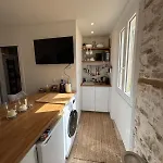 Le Cosy Revely, 2 Pieces Sur Les Remparts , Climatise